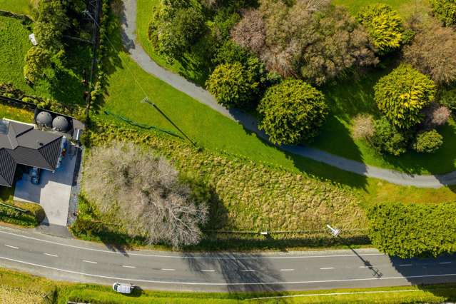 376 Grays Road Pauatahanui_1