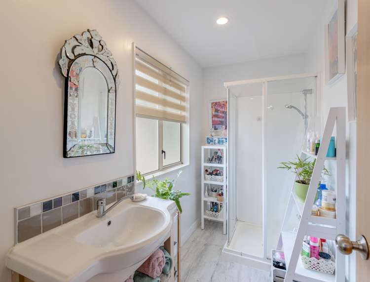 2c Chaucer Street Sydenham_12