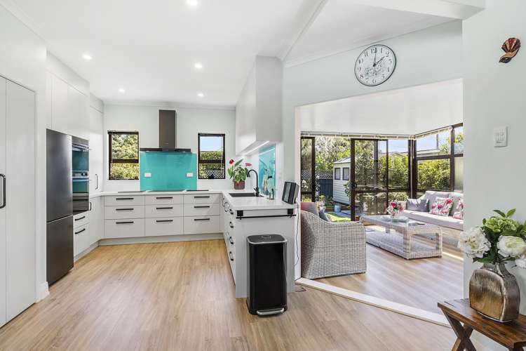 83 Ira Street Miramar_9