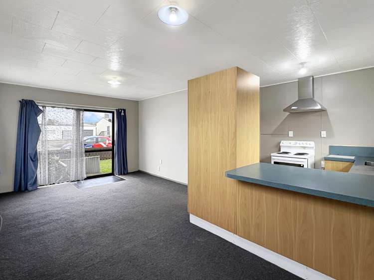 1/70 McLean Street 1193_3