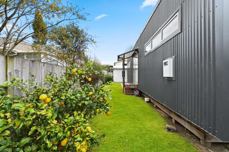 17 Sillary Street Hamilton East_13