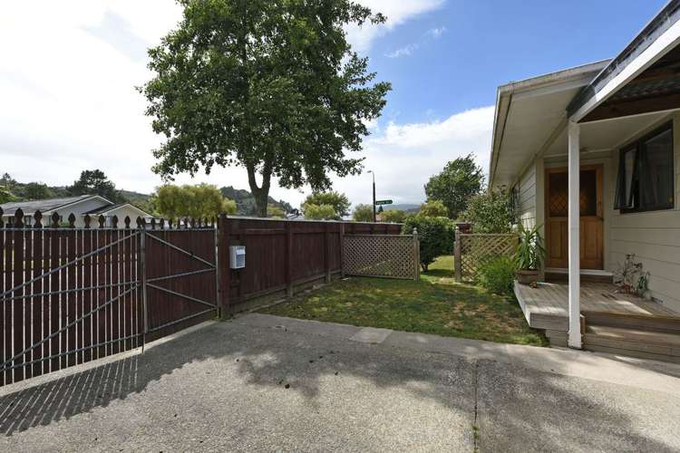 2/6 Gemstone Drive Birchville_14