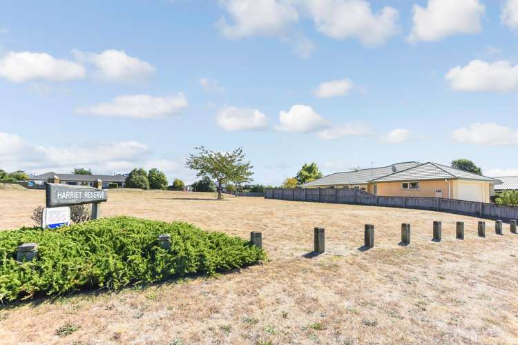 14 Harriet Court Richmond_20