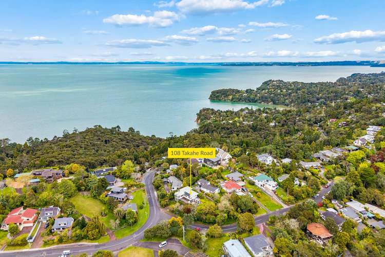 108 Takahe Road Titirangi_28