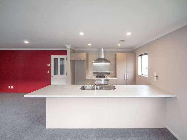 5a Gifford Grove Churton Park_2