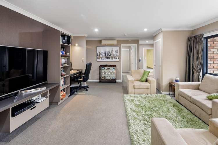 58 Palliser Drive Huntington_13