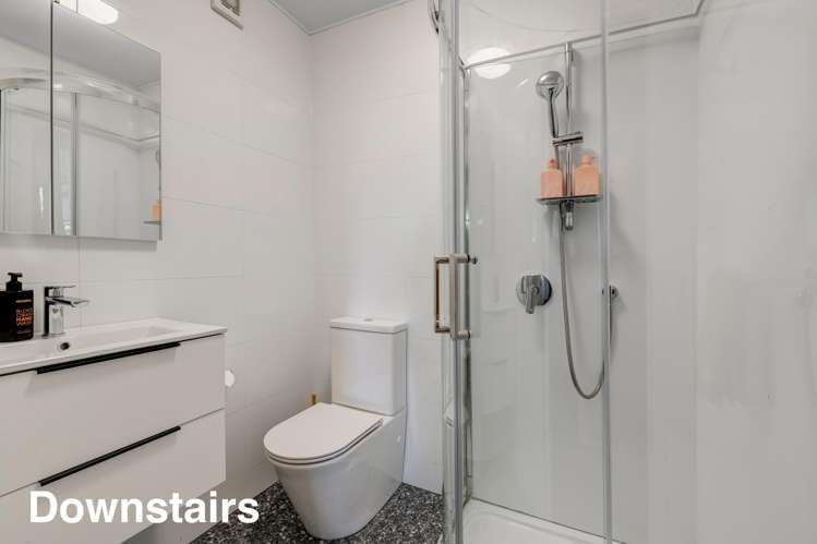 1/14 Roband Avenue Glenfield_16