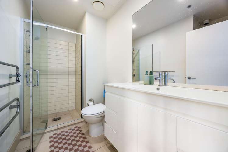 715/4 Dockside Lane Auckland Central_13