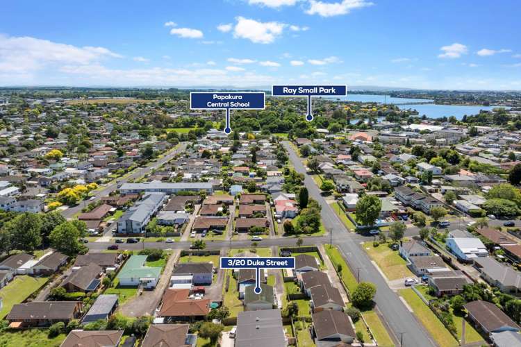 3/20 Duke Street Papakura_11