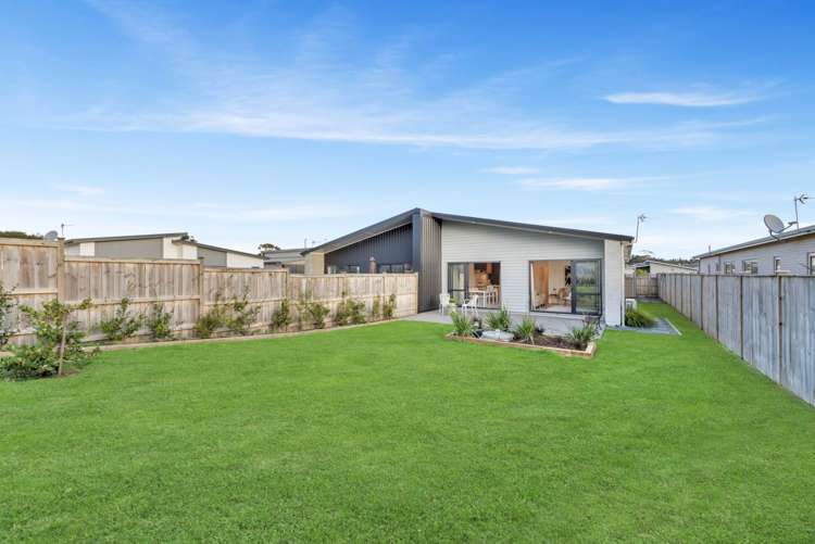 21a Marine Garden Crescent Beachlands_19