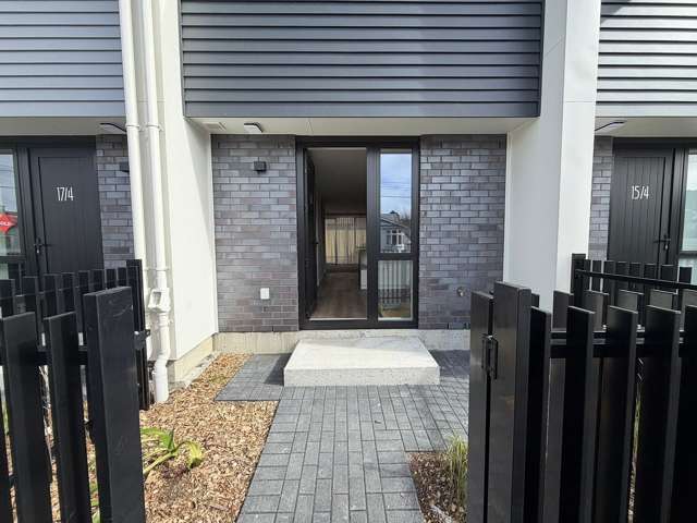 Brand-New Modern Townhouse | Prime Karori Location