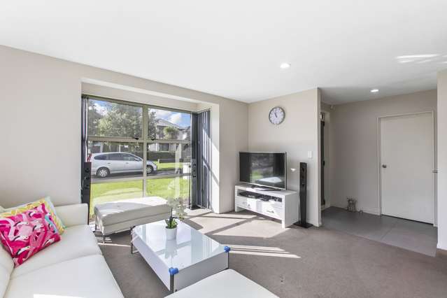 20 Phar Lap Crescent Takanini_3