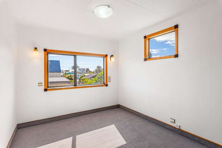 6 Toi Street Otaki Beach_20