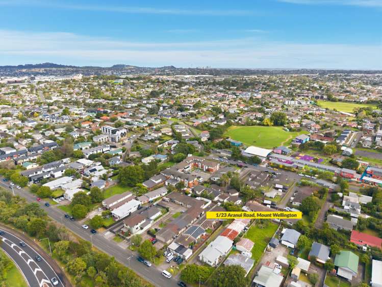 1/23 Aranui Road_2