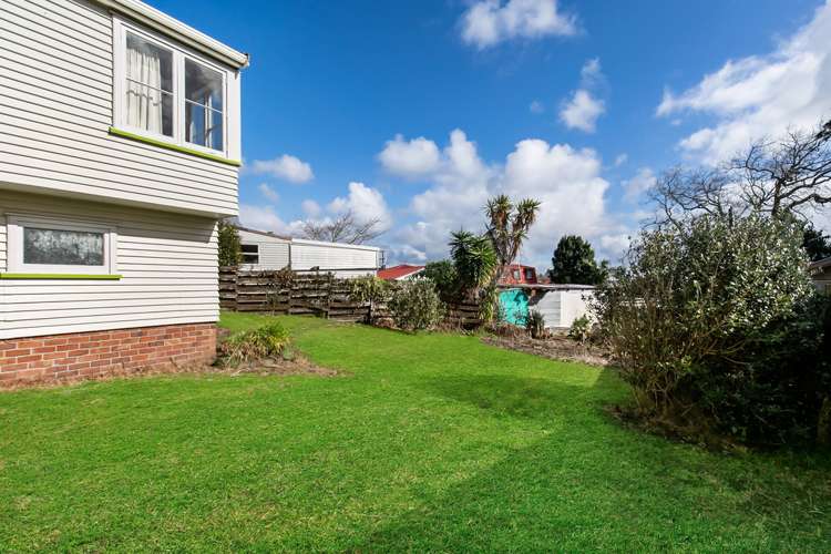 23 Netherton Street New Windsor_13