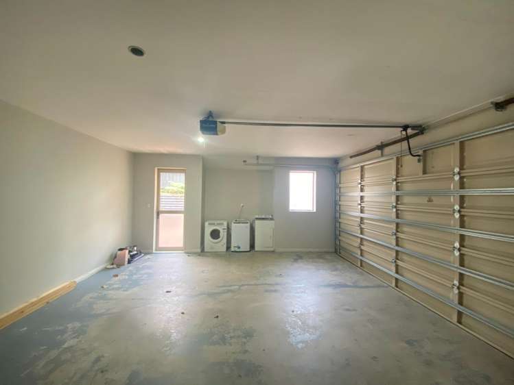 Coachman Drive Flat Bush_14