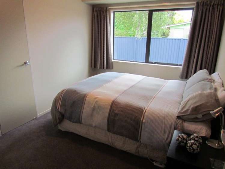 32 Cunaris Way Te Anau_11