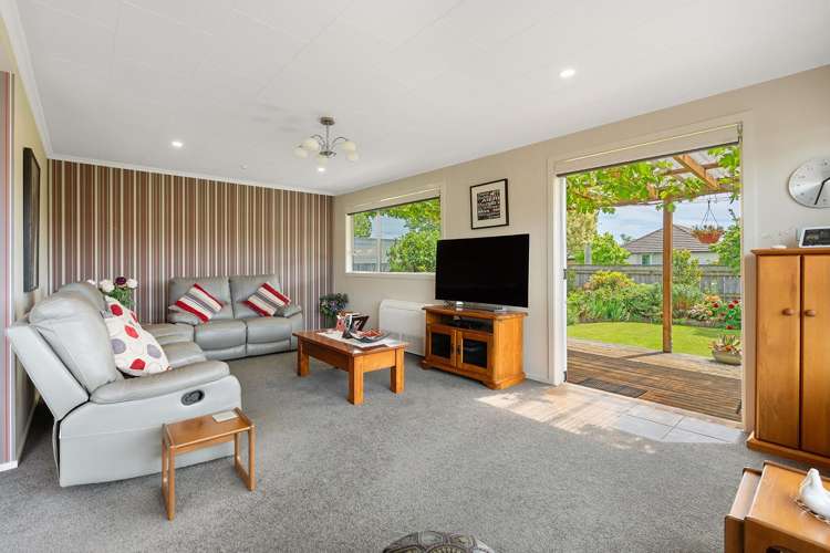 10 Ross Street Mosgiel_11