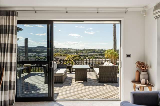 21 Benmore Crescent Pyes Pa_4