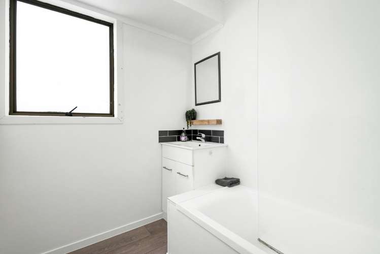 66 Spinella Drive Bayview_17