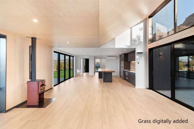 10 Goldie Lane Albert Town_2