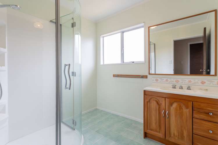 2/2b Matipo Road Te Atatu Peninsula_7