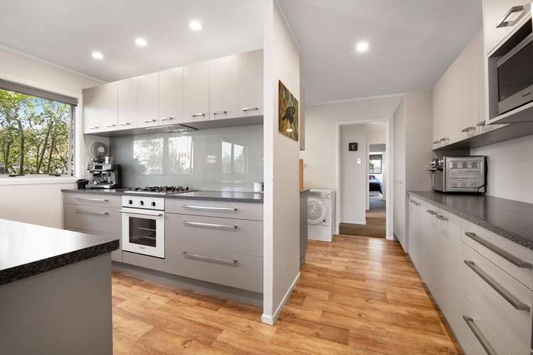 8 Amanda Lane Snells Beach_9