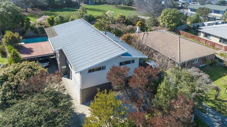 5 Shelley Crescent Stoke_18