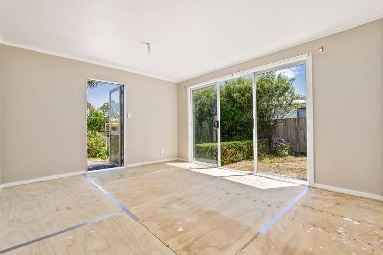 27 Kohe Street Parahaki_19