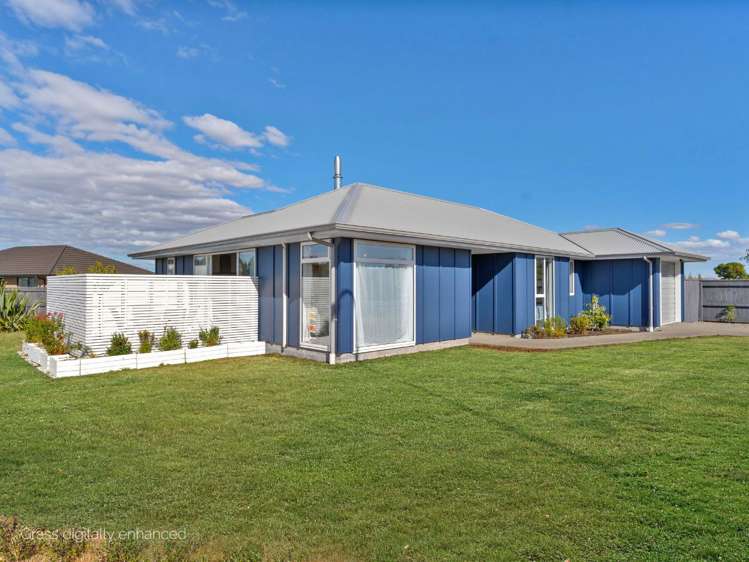 2 Stoneleigh Drive_0