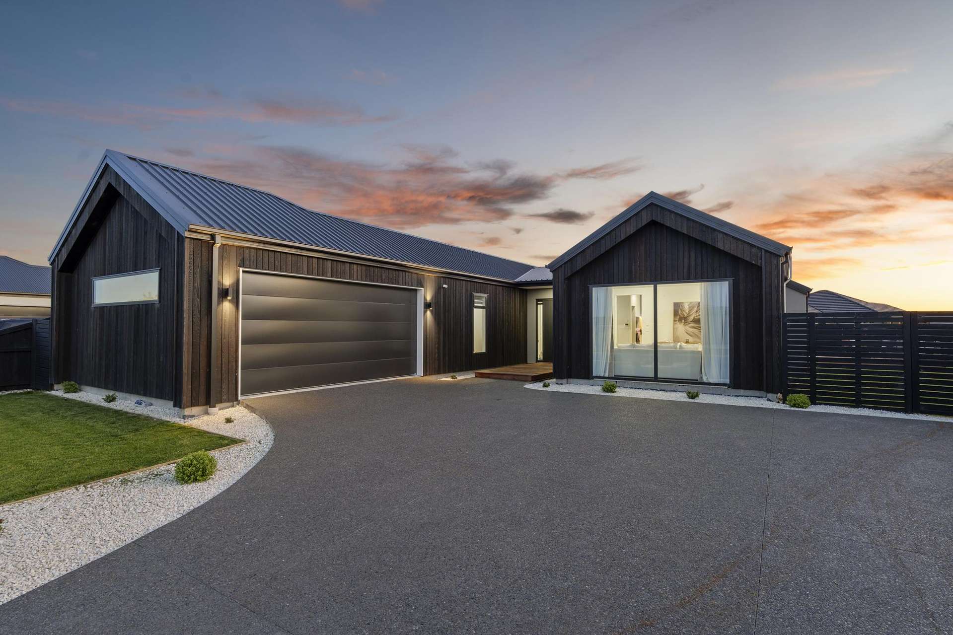 51 Candlesticks Crescent Lincoln_0