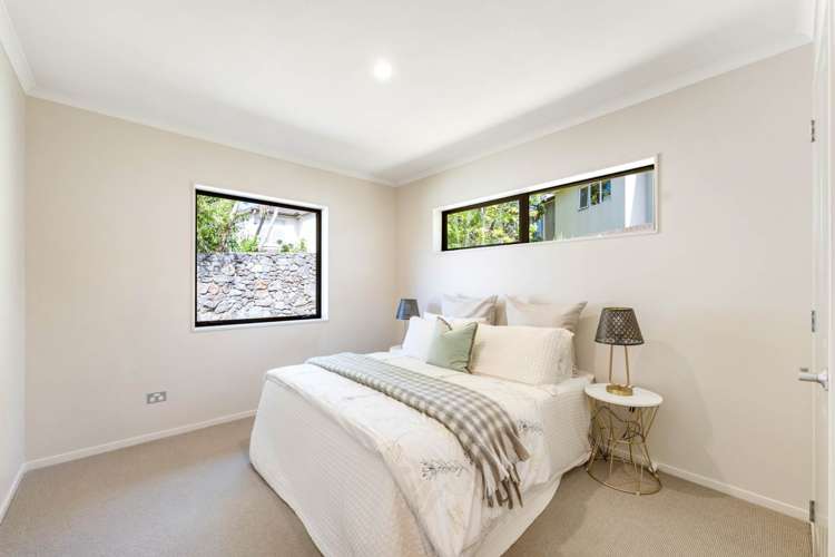 8 Carol Lee Place Albany Heights_18
