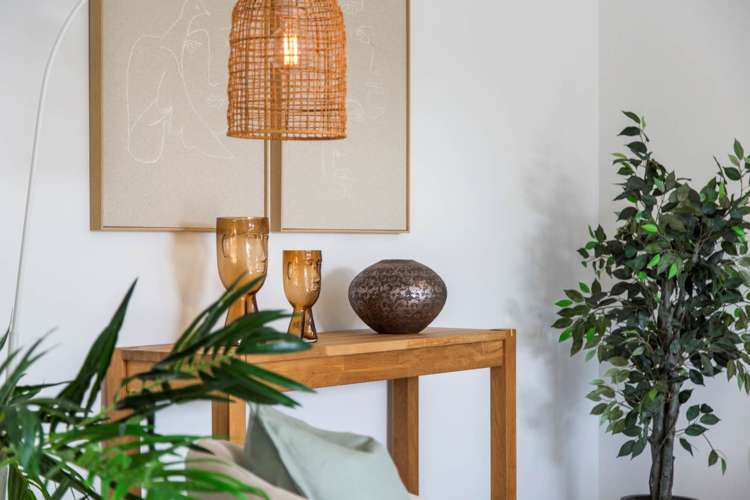 2/44 Barbados Drive Unsworth Heights_5