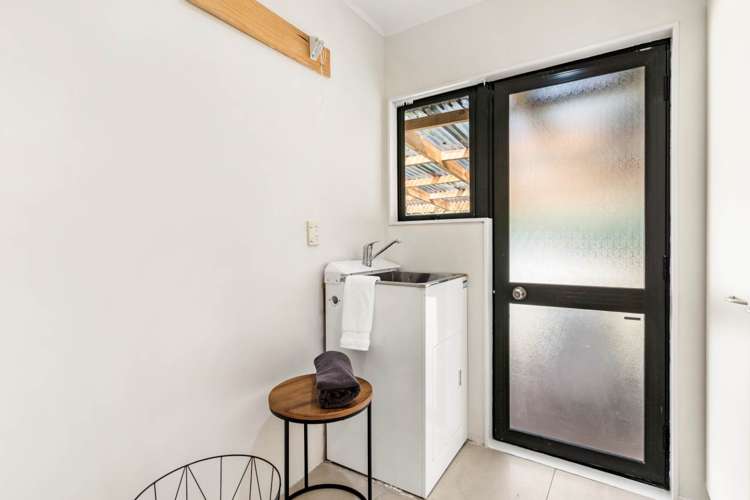 50 De Havilland Drive Goodwood Heights_19