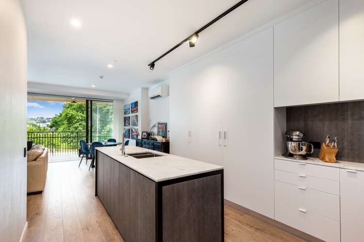 302/6 Dock Street Auckland Central_5