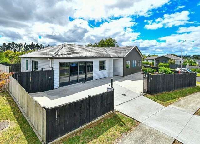 Your Dream Family Retreat Awaits – Expansive, ...