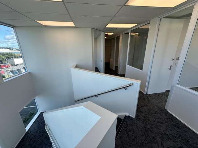 12 Vestey Drive Mount Wellington_2