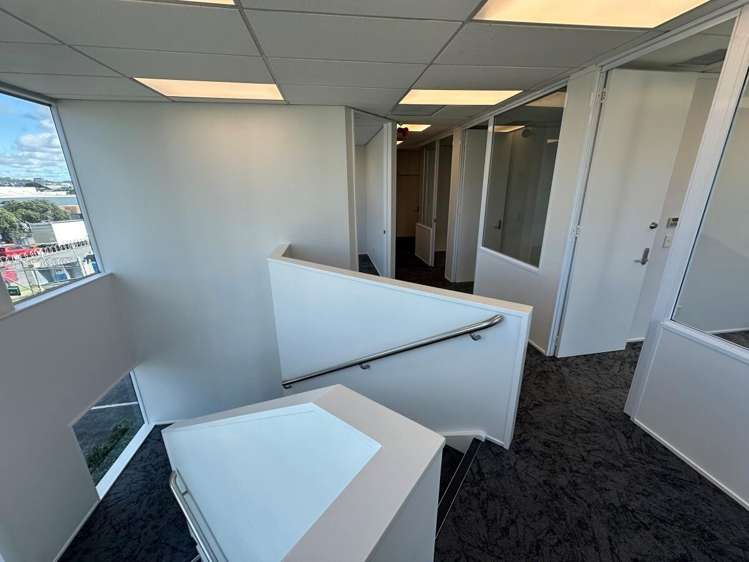 12 Vestey Drive Mount Wellington_2