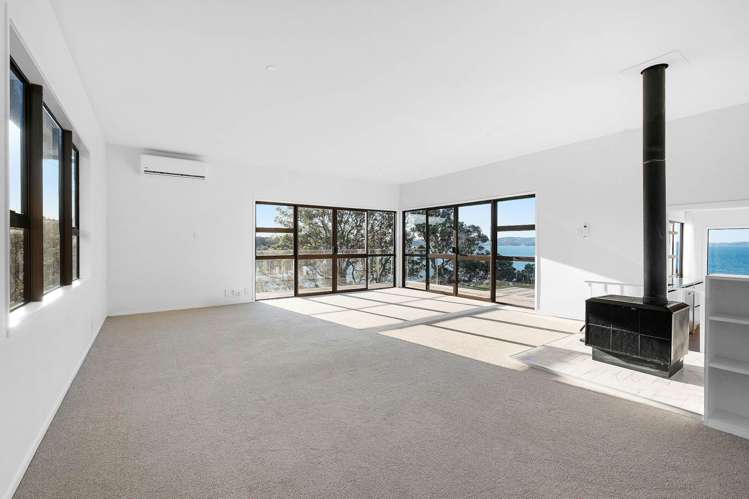 49 Duncansby Road Stanmore Bay_8