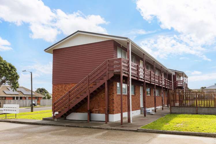 1 Mana Avenue Titahi Bay_5