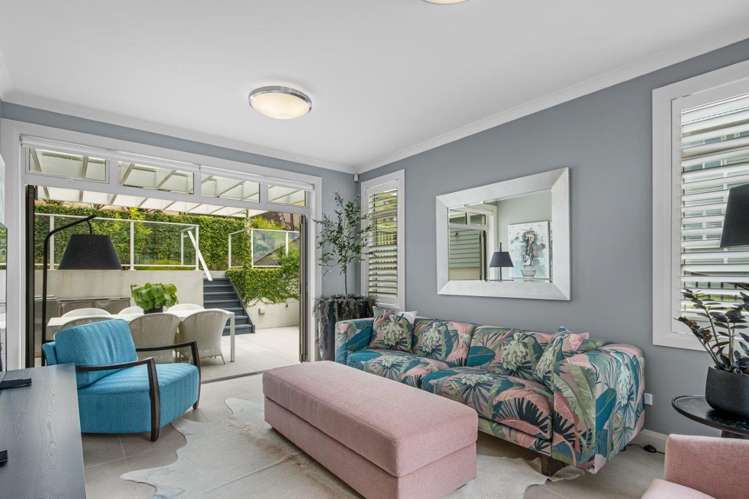 25 Panorama Heights Orewa_9