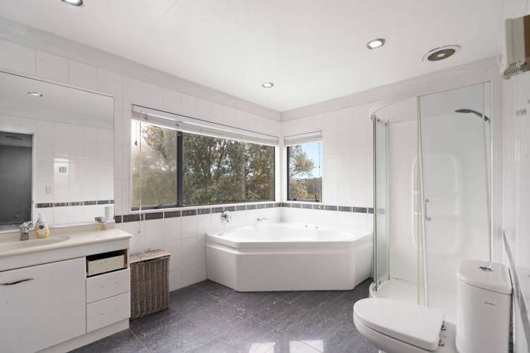 130 Onetaunga Road Chatswood_14