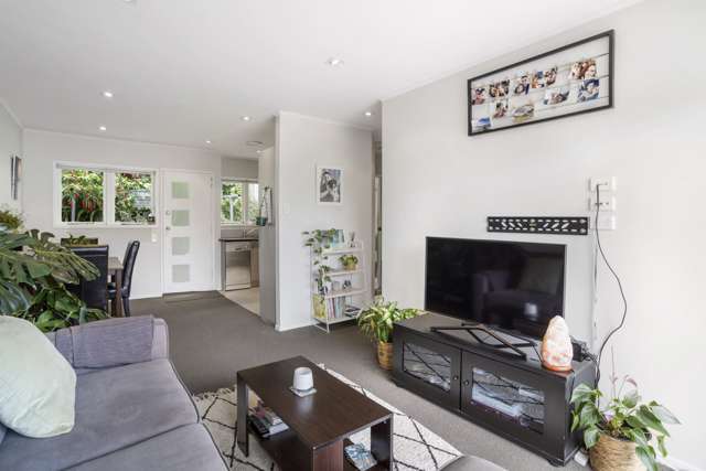 4/15a Woodside Road Mount Eden_4