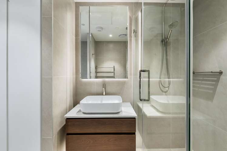 1/219 Lake Road Northcote_9