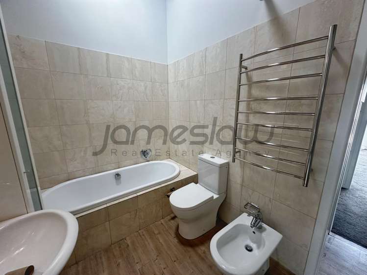 1 Beresford Square City Centre_2