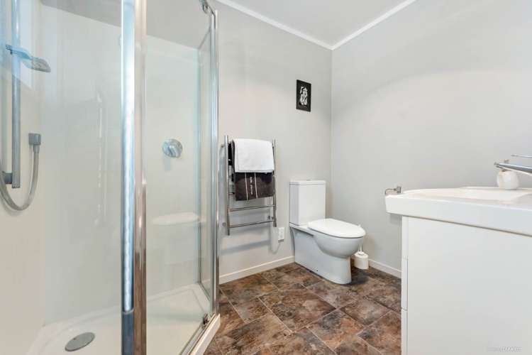 17 Kotinga Avenue Glen Eden_8