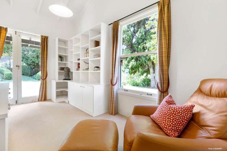 133 Ara-Kotinga Whitford_17