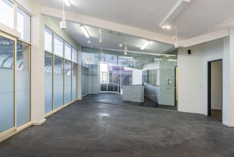 Unit 7/109 Devonport Road Tauranga Central_5