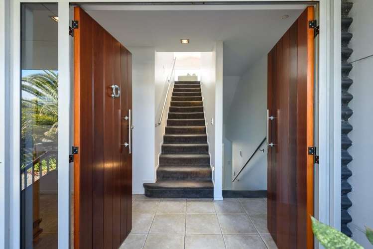 32 Mauritius Key Papamoa Beach_1