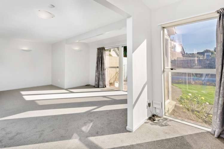 2/15 Jamell Place Avonhead_12